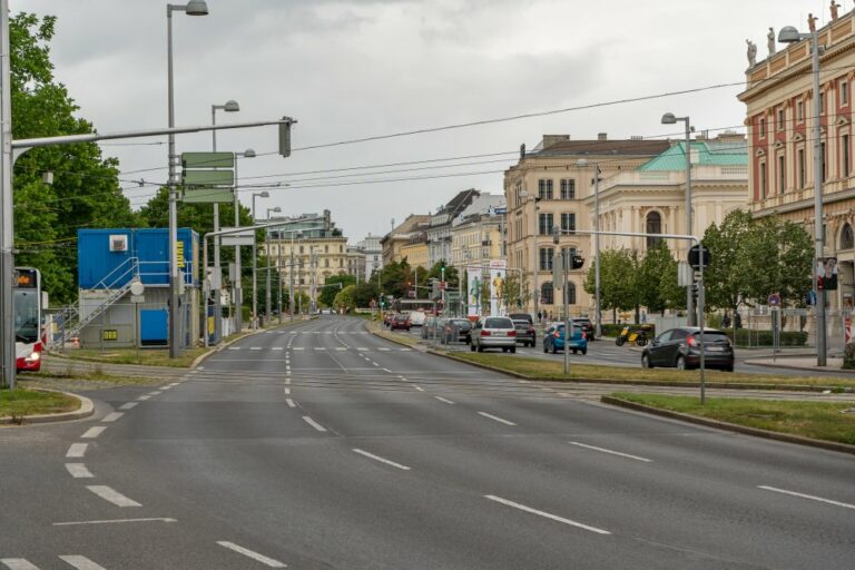 breite Straße in Wien