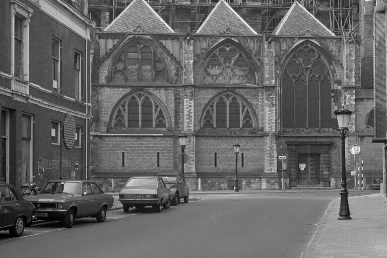 Straße und Dom