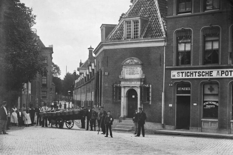 altes Foto einer Straße