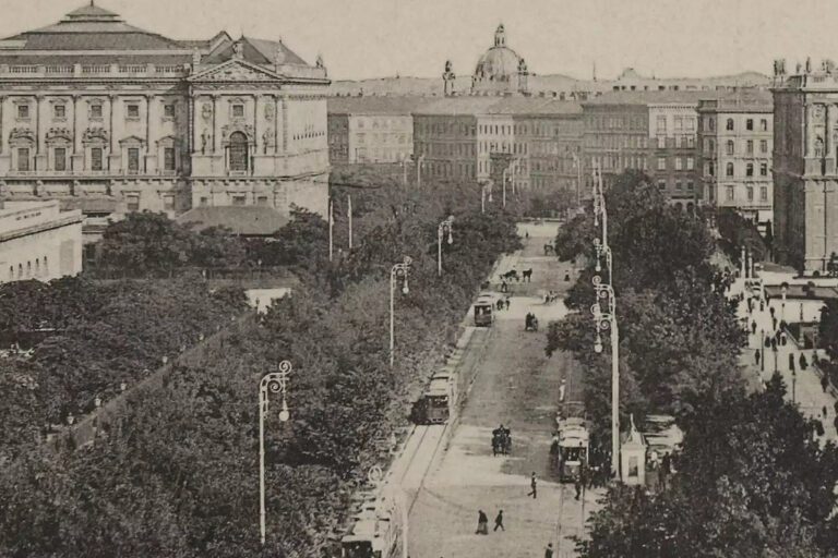 Straßenbahnen am Burgring, Hofburg, Karlskirche