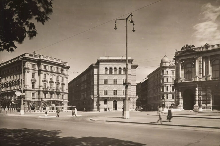 Ringstraße beim Burgtheater