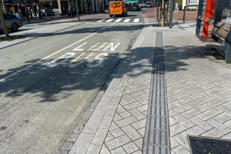 Haltestelle, Lijn Bus, Leiden, Niederlande